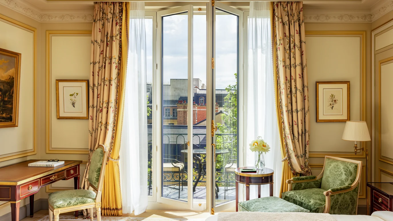 Fenêtre d'une Chambre Deluxe au Ritz Paris
