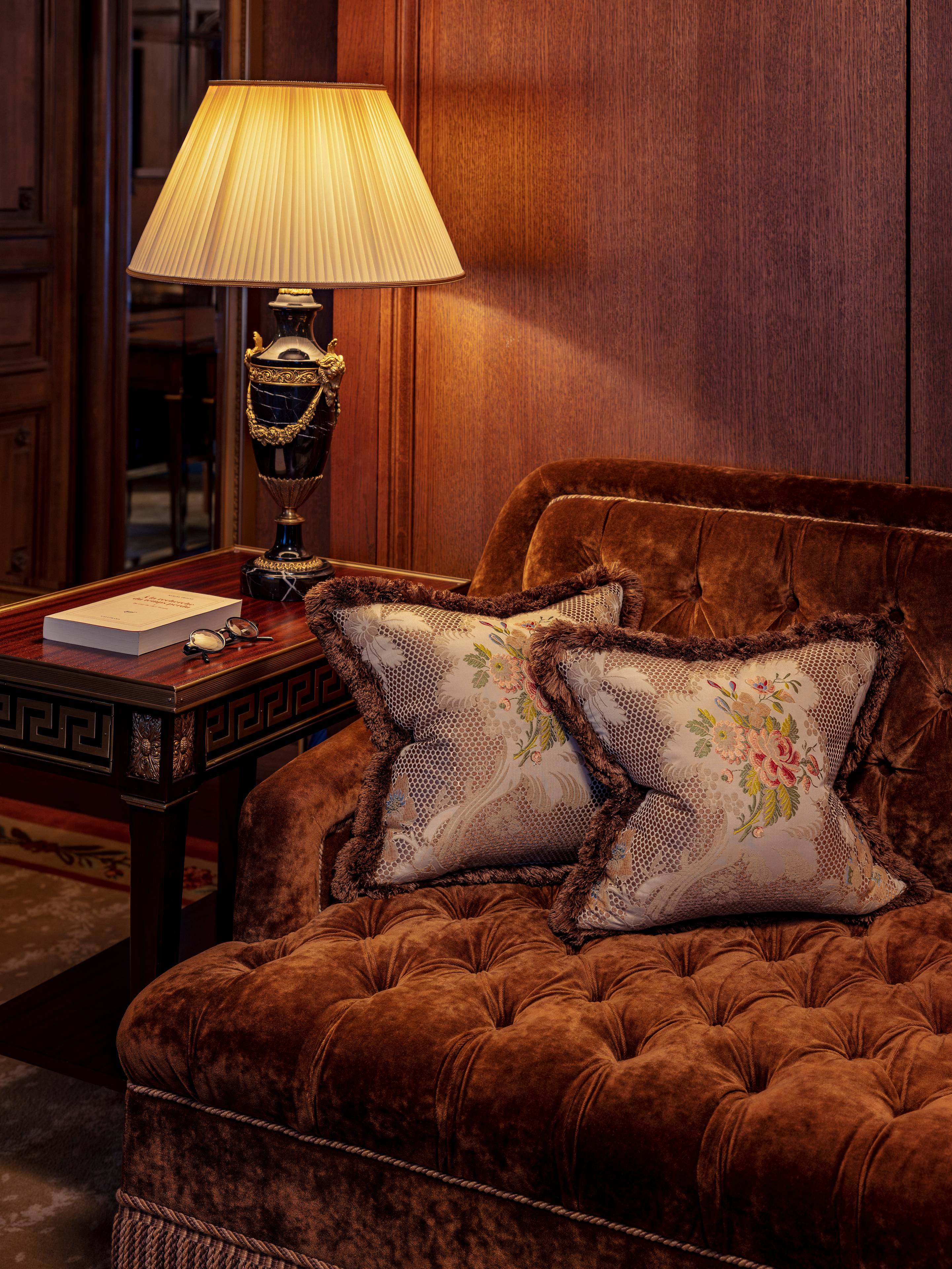 Living room of the Prestige Marcel Proust Suite at the Ritz Paris