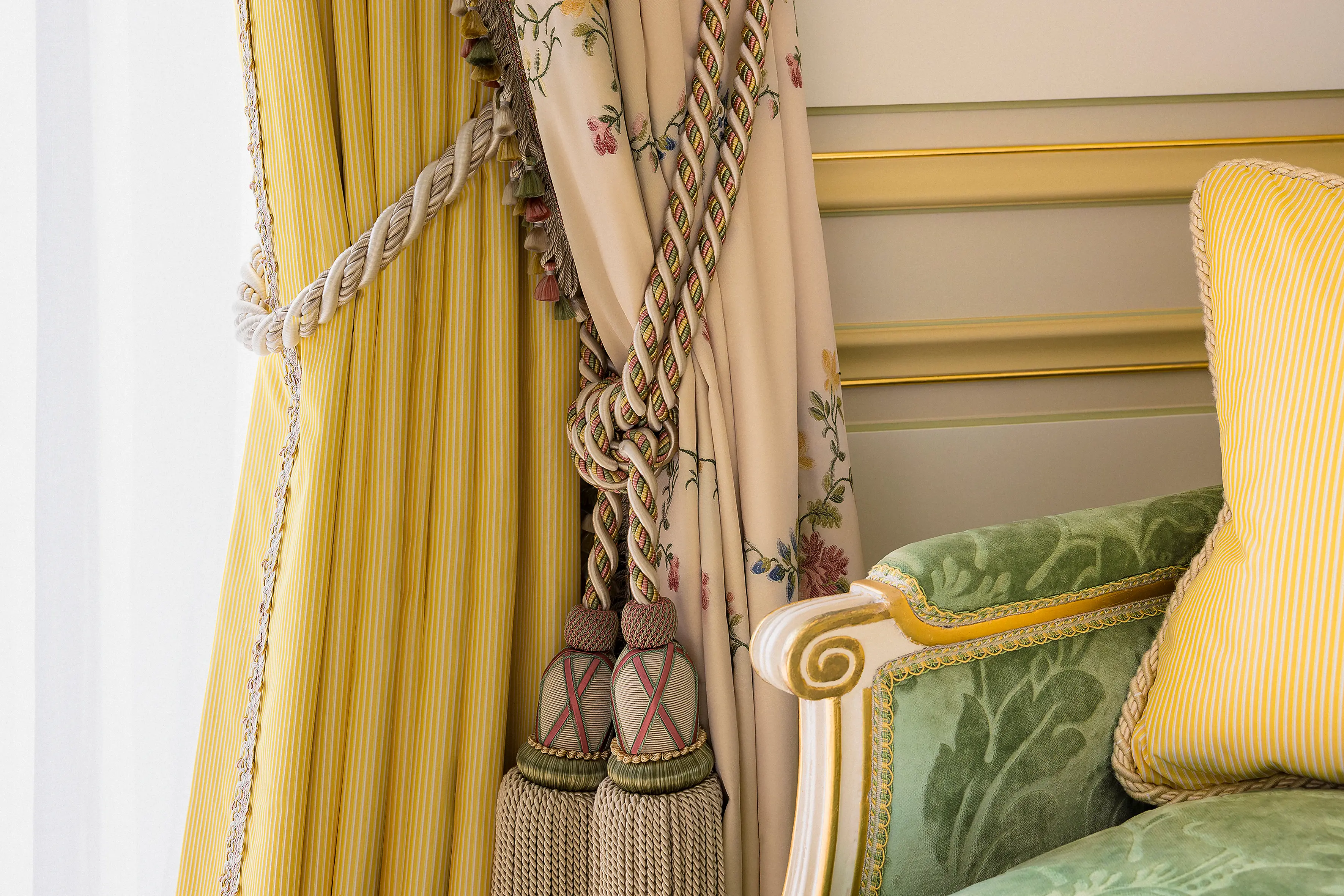 Deluxe Room - 5-Star hotel | Ritz Paris