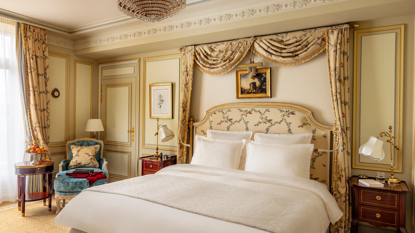 Executive Room at the Ritz Paris