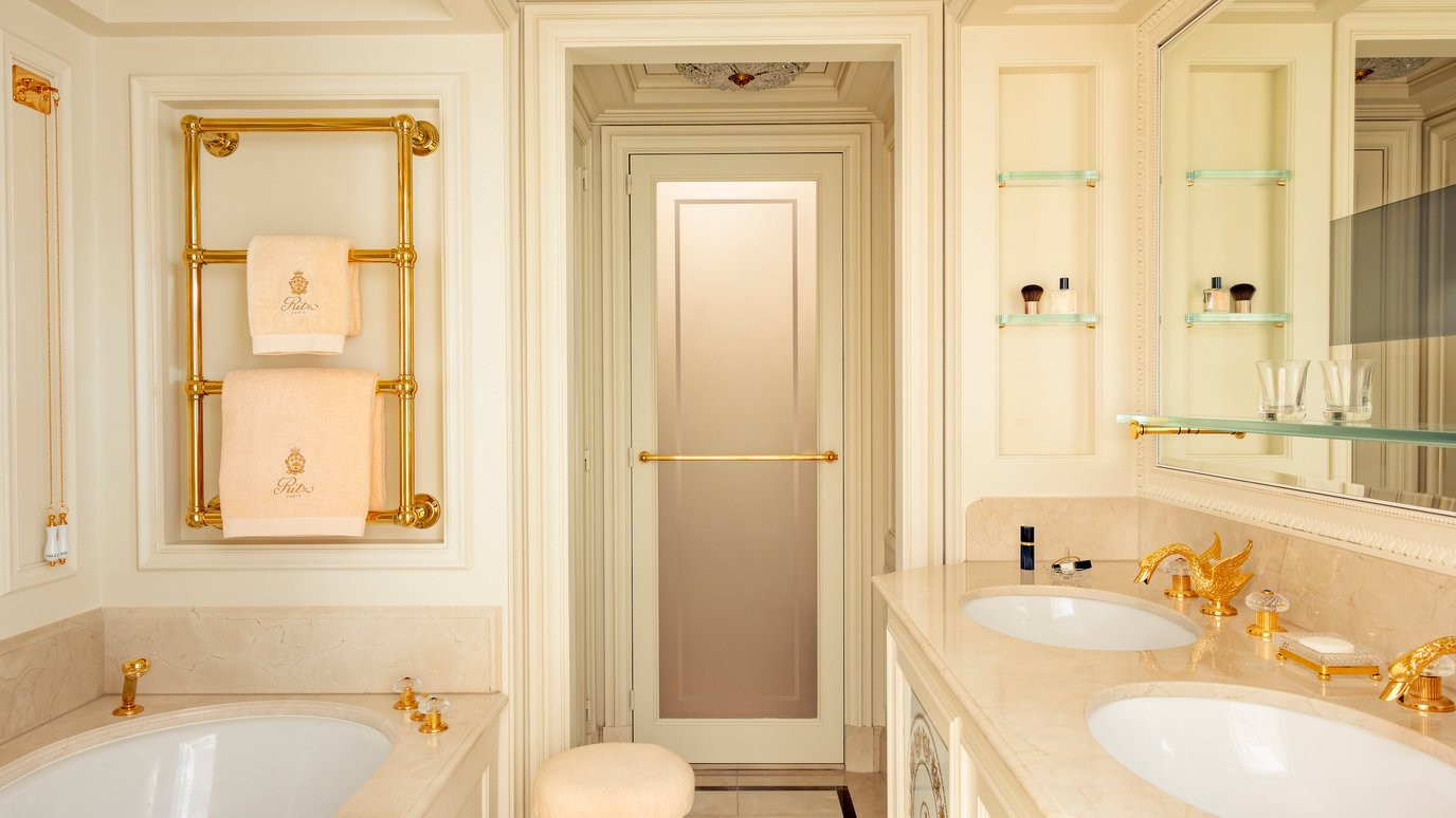 Bathroom in an Executive Room at the Ritz Paris