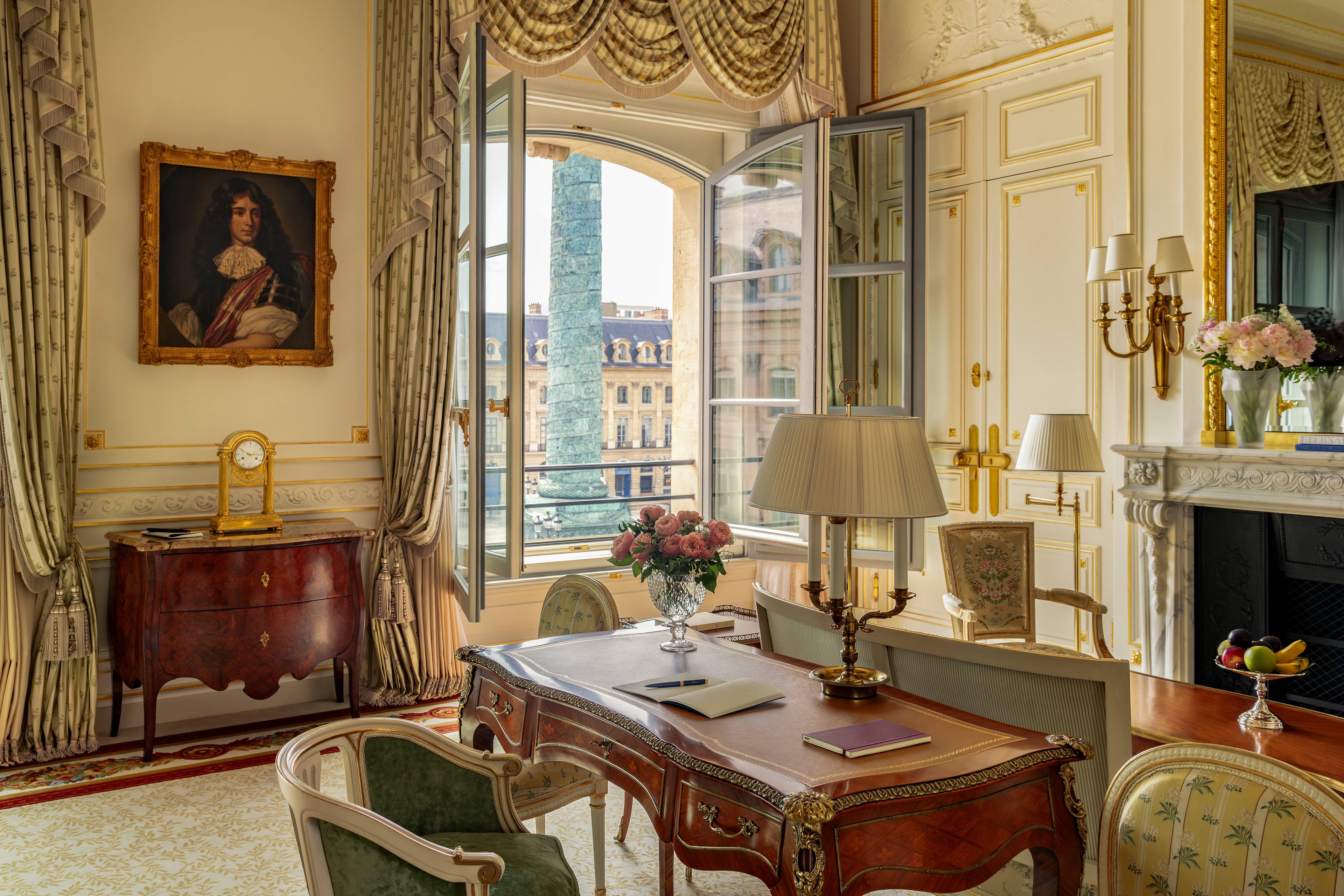Master bedroom in the Prestige Vendôme Suite at the Ritz Paris