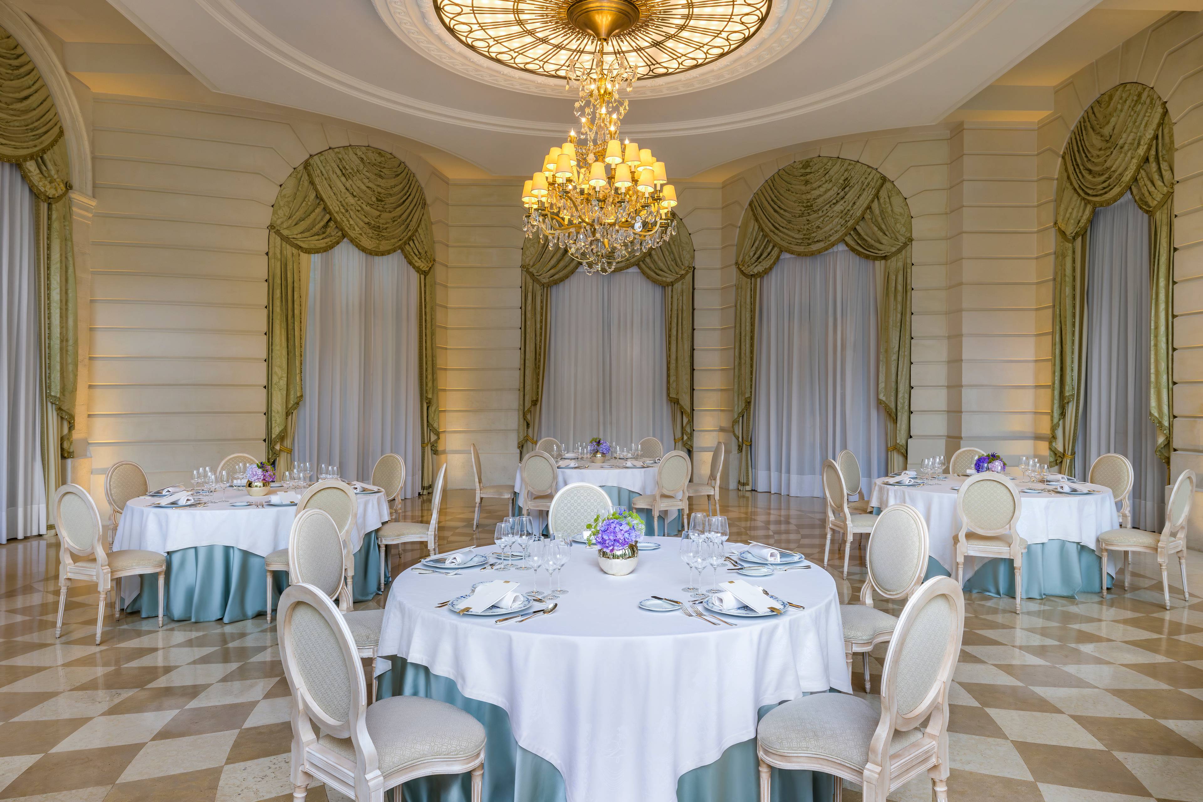 Vue d'ensemble du Salon d'Été au Ritz Paris