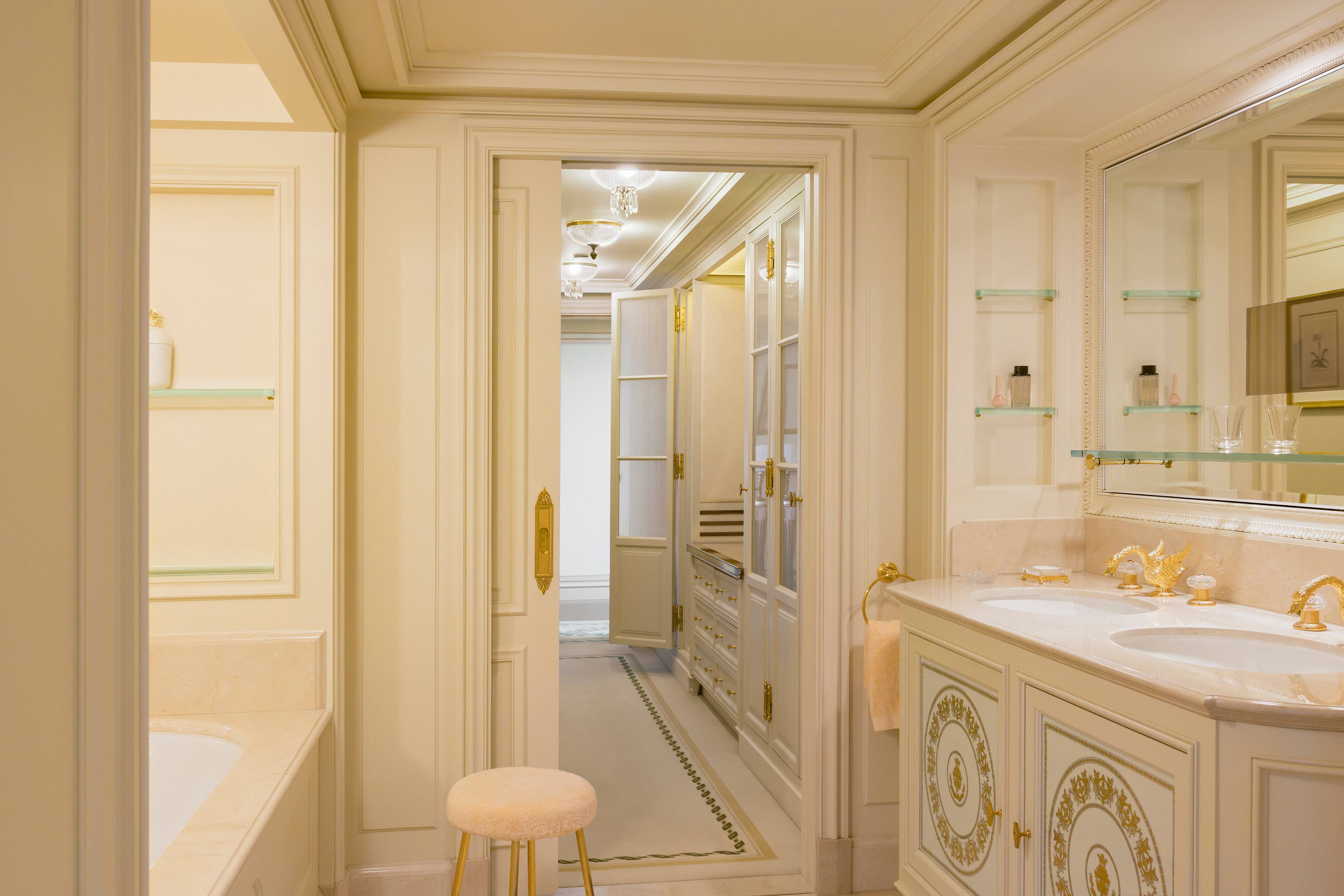 Main living room of the Prestige Maria Callas Suite at the Ritz Paris