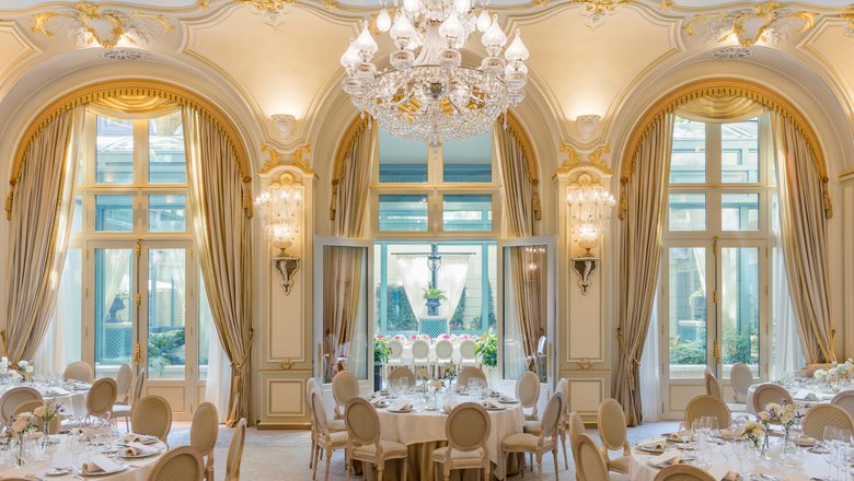 Overview with an open window in the Marie Louise Salon at the Ritz Paris
