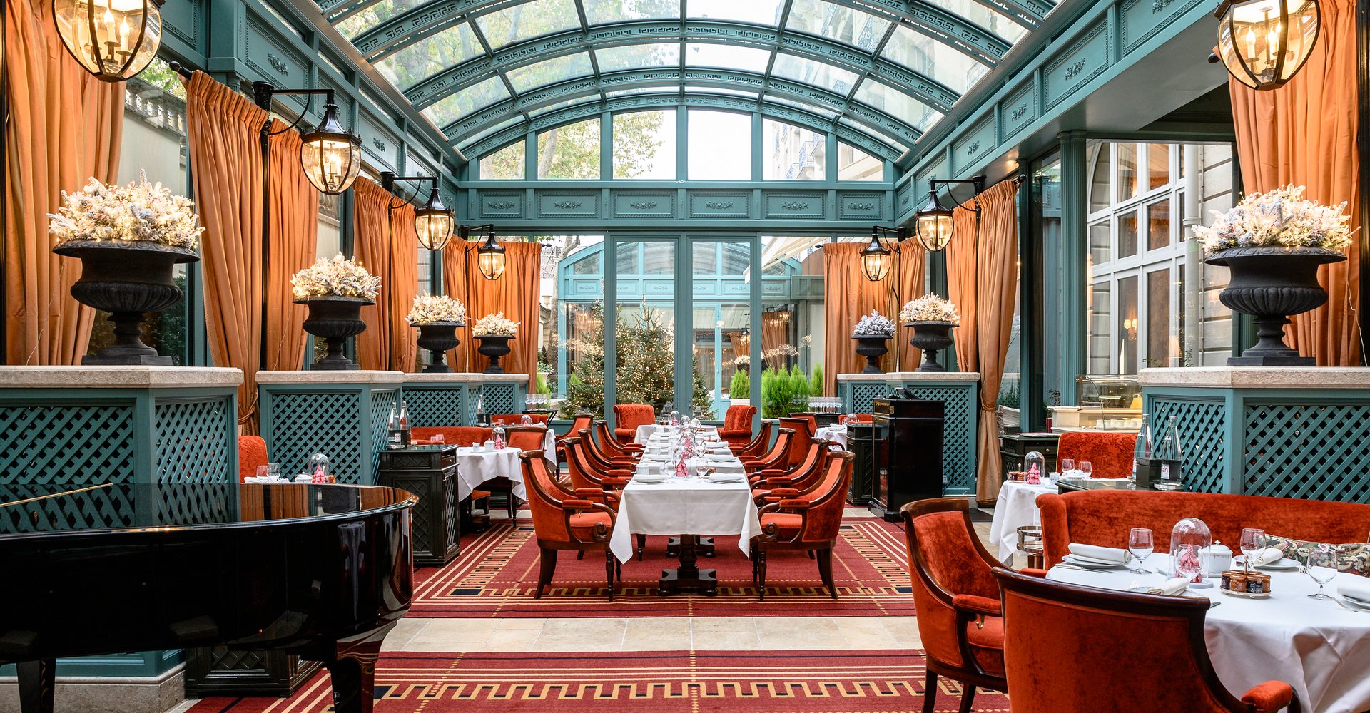 Christmas lunch at the Bar Vendôme at the Ritz Paris
