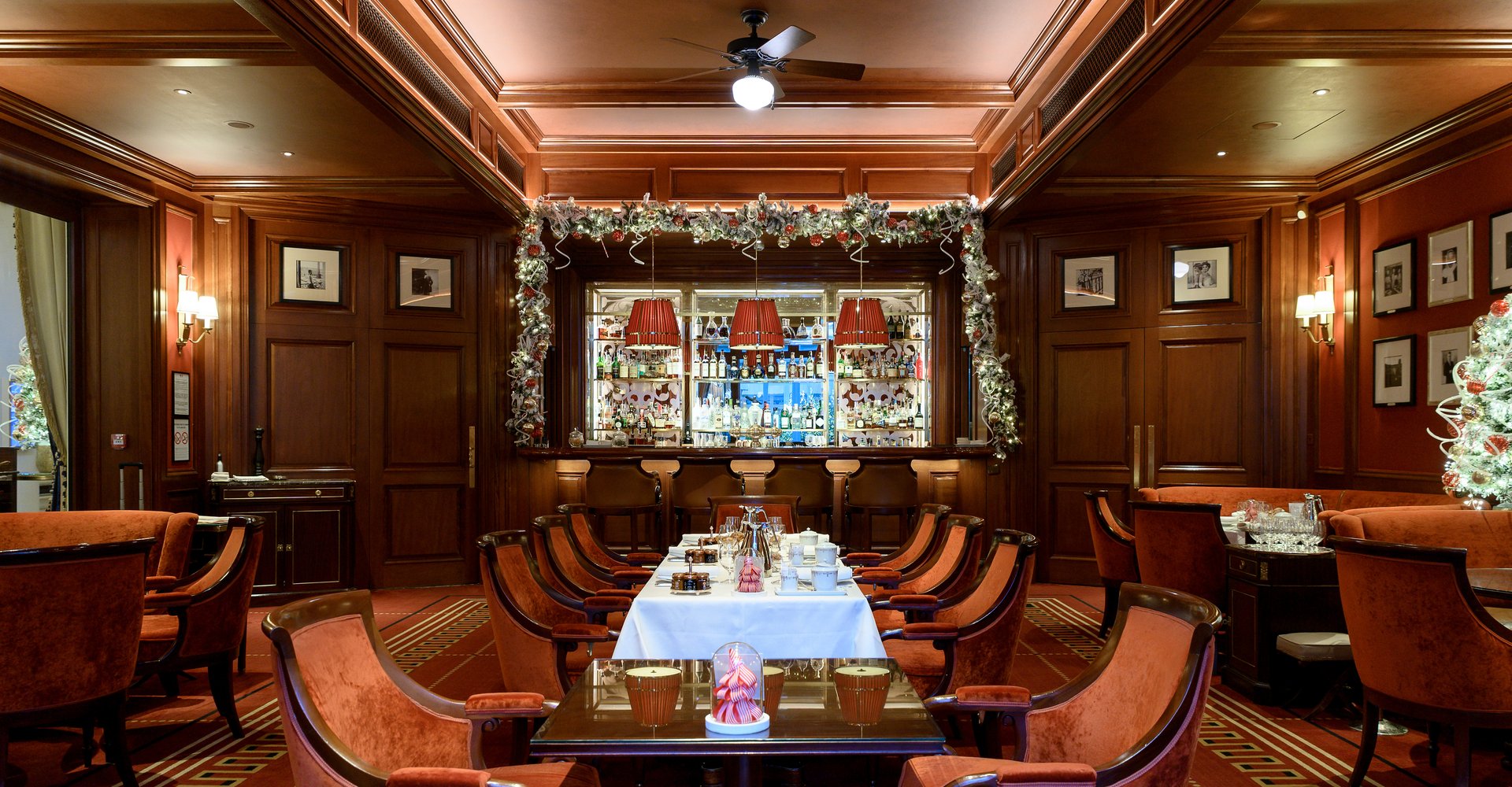 Christmas dinner at the Bar Vendôme at the Ritz Paris