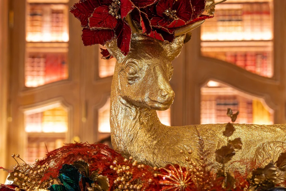 Le surréalisme s'invite au Ritz Paris
