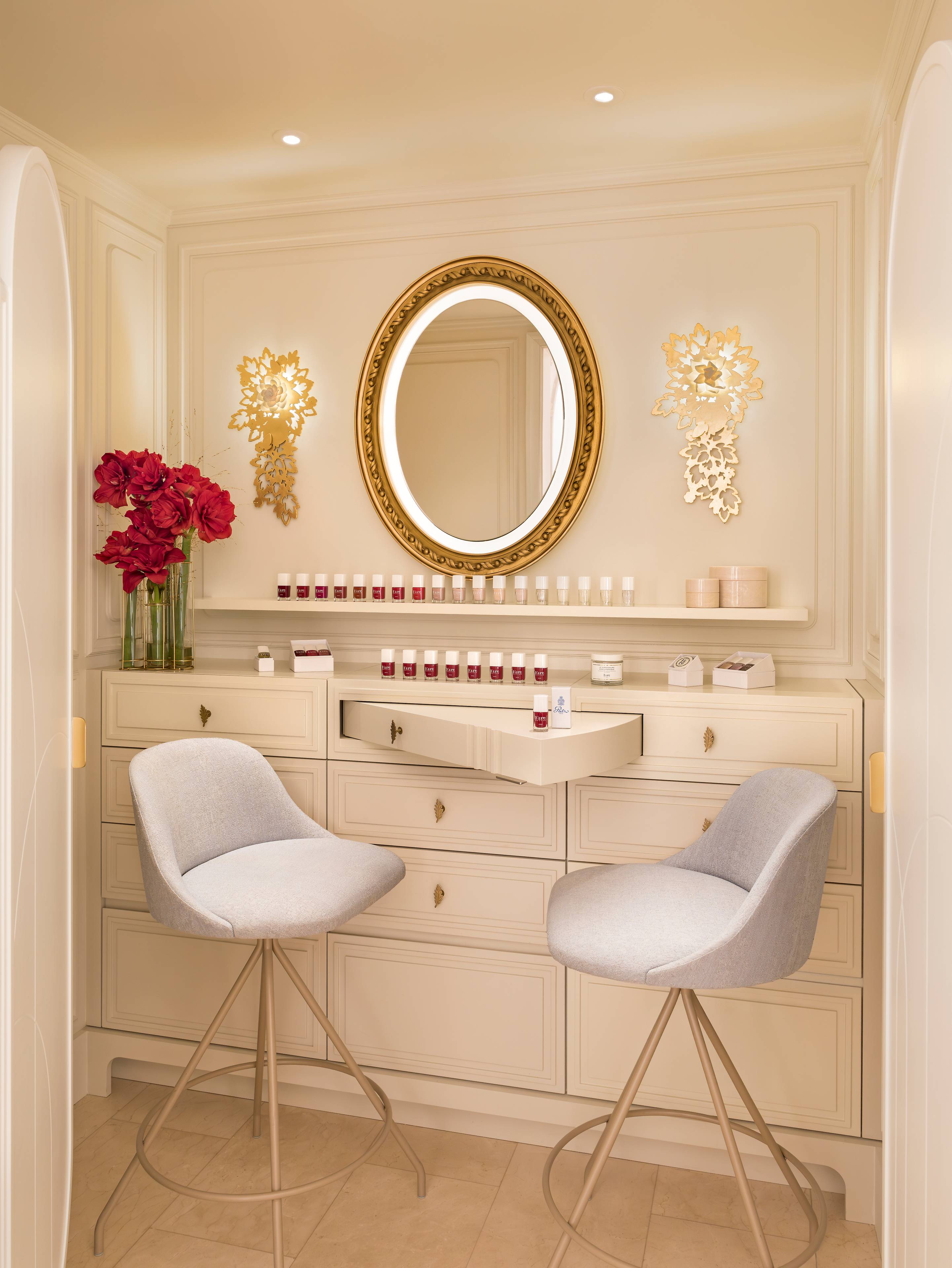 Le Ritz Club & Spa dévoile son Nail Bar 