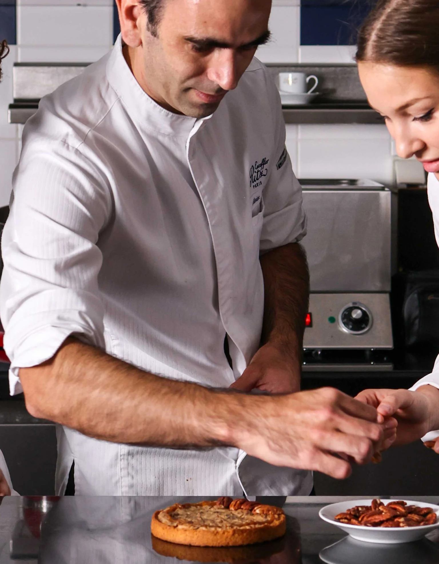Professional training course on pecan tart making