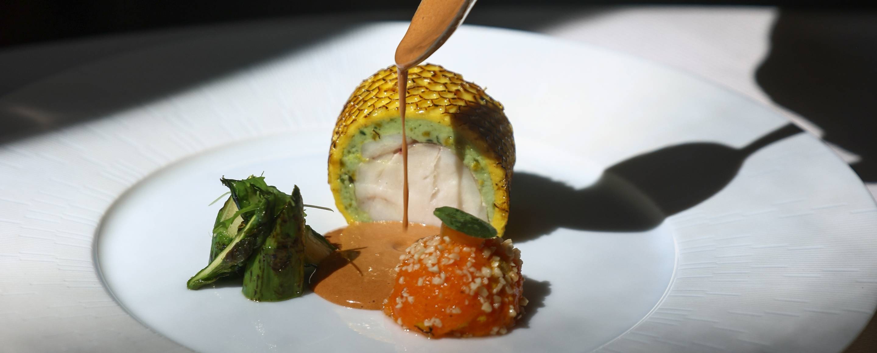 Grilled green asparagus with wild garlic sabayon