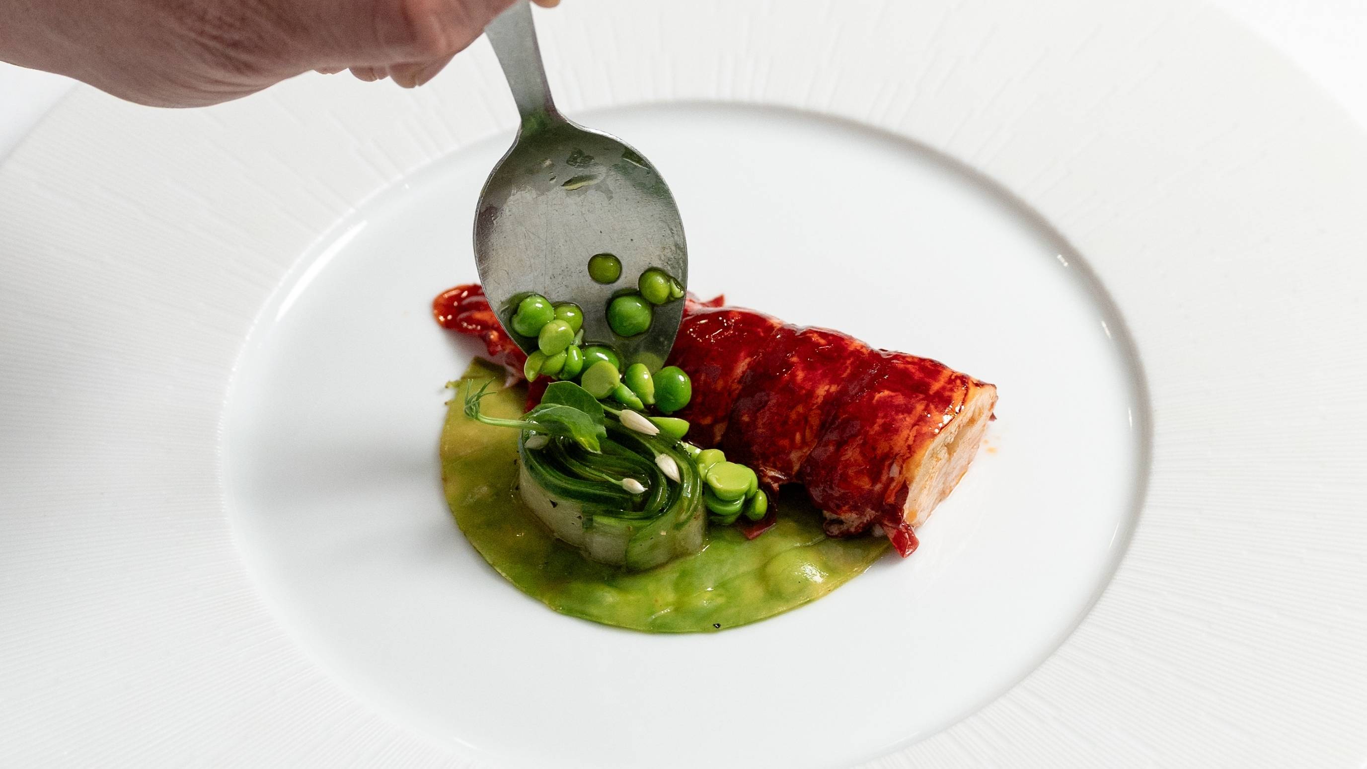 Seafood on a buckwheat and Espelette pepper crumble